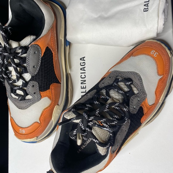 Balenciaga Sneakers - Picture 4 of 4